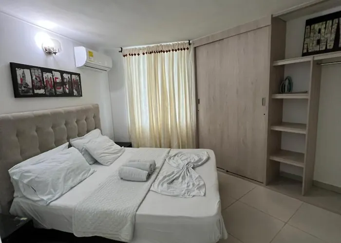 Confortable Apartamento En Hermoso Condominio.
